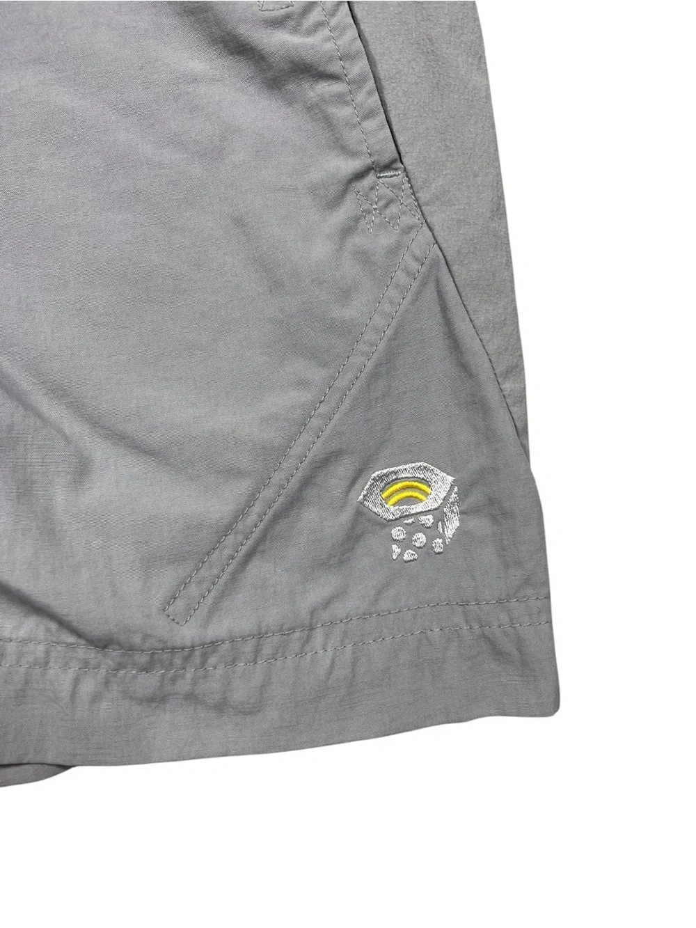 Mountain Hardwear Shorts Mens Large Gray Nylon Hiking Outdoor Climb 13” Inseam